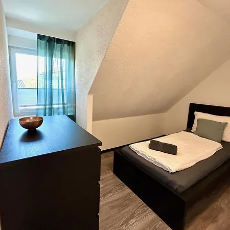 Apartman Ohpardon! - Monteurwohnung Im Dg, Einzelbetten, Garten Gaildorf